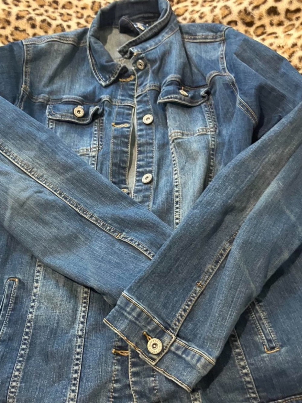 NEW Classic Blue Denim Jacket